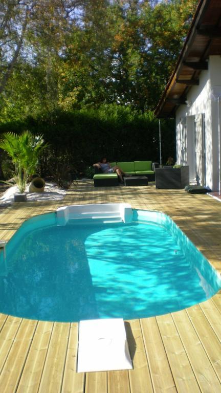 أنديرنو لي بان Villa Mogador Piscine Et Balneo المظهر الخارجي الصورة